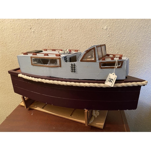 56 - MOTORIZED WOODEN CONSTRUCTION HOME MADE BOAT LENGTH 61CM WIDTH 19CM