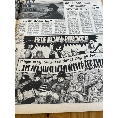 363 - Original melody maker 1970 captain beef heart complete paper