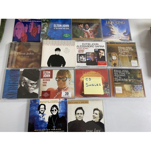 39 - 14 Elton john cd singles