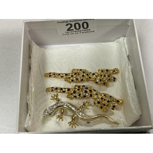 200 - ASSORTED LEOPARD & LIZARD BROOCHES