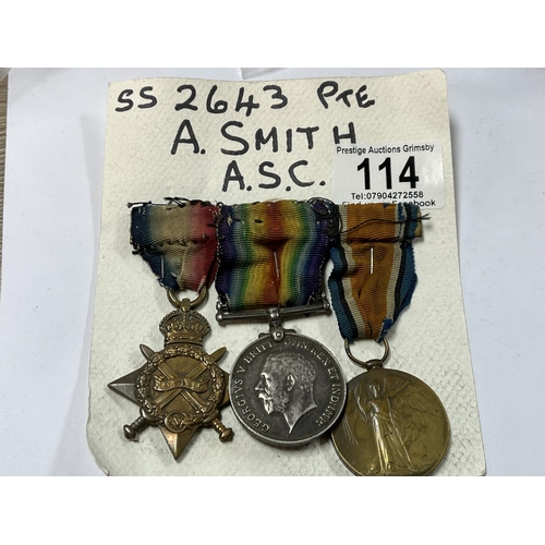 114 - WORLD WAR 1 GROUP NAMED TO 552643 PTE A. SMITH ASC