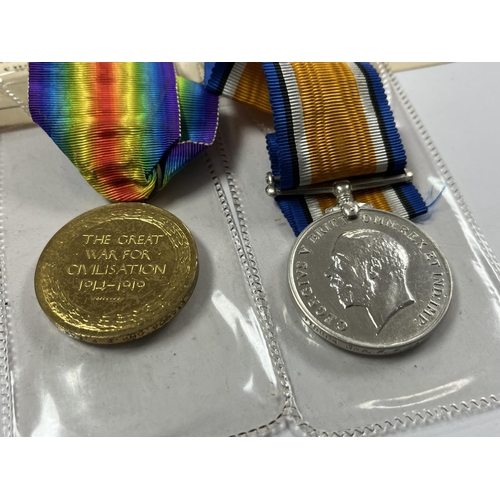 211 - 2 1ST WORLD WAR MEDALS NAMED TO 115804 GNR F.F EASON R.A