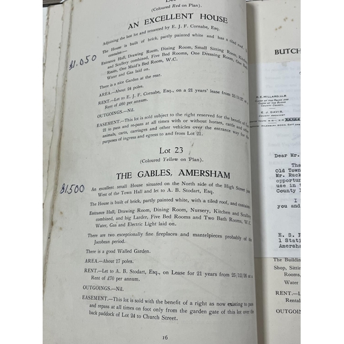 238 - AN EXTREMELY INTERESTING AUCTION CATALOGUE FROM 1928 SELLING OFF THE WHOLE AREA OF AMERSHAM OLD TOWN... 