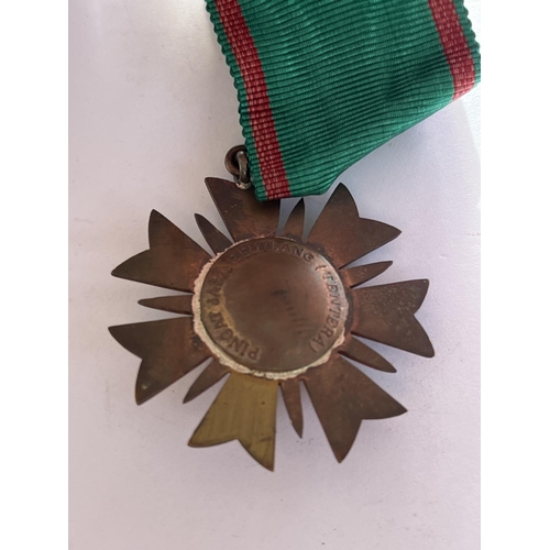 63 - SINGAPORE ARMED FORCES MEDAL