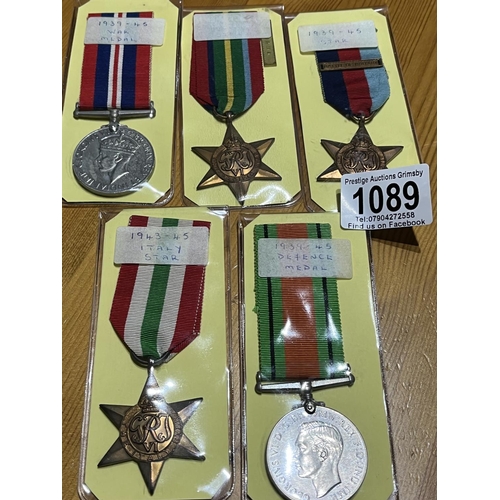 1089 - 5 X ASSORTED WW2 MEDALS