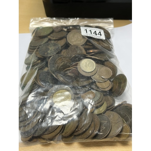 1144 - BAG OF ASSORTED COINAGE