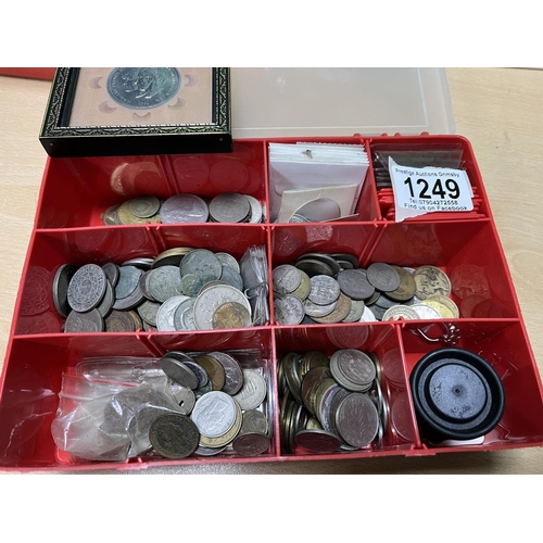 1249 - BOX OF ASSORTED COINAGE