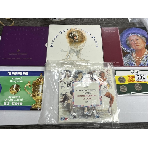 733 - 6 UNCIRCULATED COIN SETS