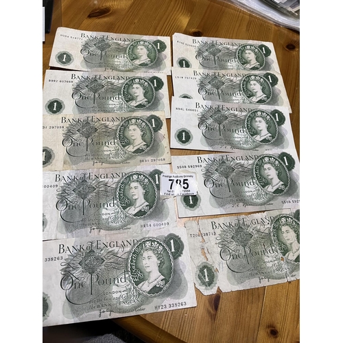 785 - 10 CIRCULATED 1 POUND NOTES