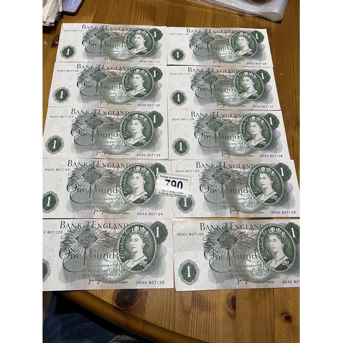 790 - 10 PAGE UNCIRCULATED 1 POUND NOTES HU40807121-30