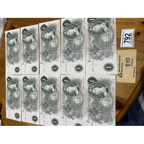 792 - 10 PAGE UNCIRCULATED 1 POUND NOTES Z48C175631-40