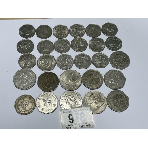 978 - ASSORTED WORLD COINAGE