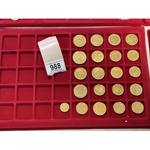 988 - 5 X TRAYS OF COIN COLLECTABLES IN A CASE