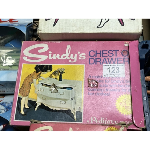 123 - BOXED SINDY CHEST OF DRAWERS