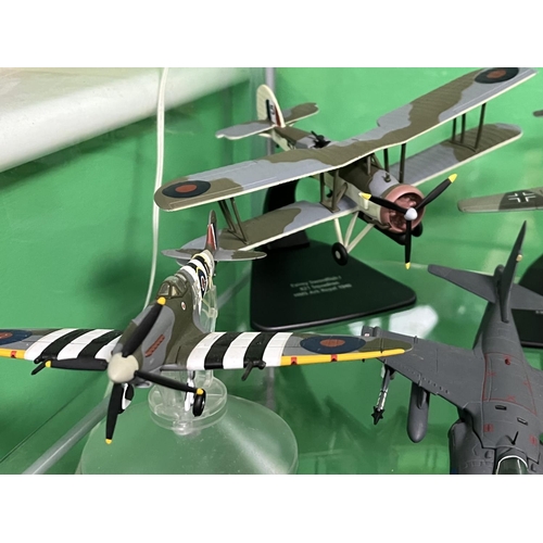 146 - 5 AEROPLANES & 1 HELICOPTER INCLUDES DIECAST PLEASE SEE PICTURES FOR ACCURATE DESCRIPTION