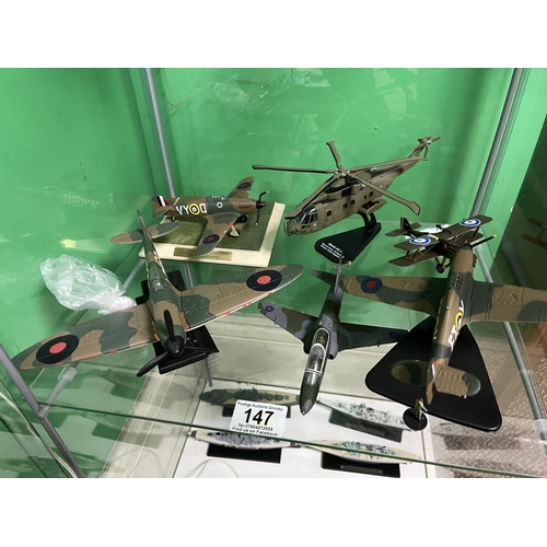 147 - 5 AEROPLANES & 1 HELICOPTER INCLUDES DIE CAST PLEASE SEE PICTURES FOR ACCURATE DESCRIPTION