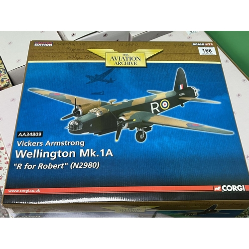 166 - CORGI AVIATION ARCHIVE VICKERS ARMSTRONG WELLINGTON NO CARD NO STAND