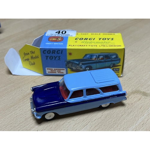 40 - CORGI TOYS FORD ZEPHER ESTATE CAR BOXED