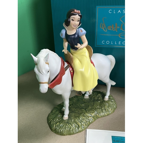 538 - DISNEY CLASSICS COLLECTION BOXED WITH COA TO BE HAPPY FOREVER I KNOW SNOW WHITE & THE PRINCE FROM SN... 