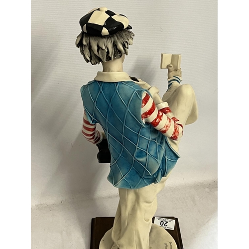 20 - THE LEARNED CLOWN 0398E 17.75” TALL