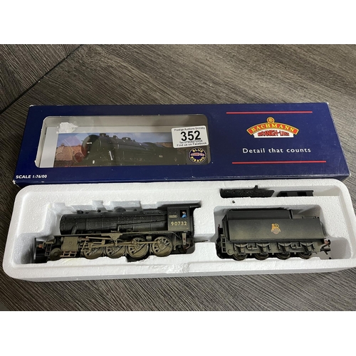 352 - BACHMANN OO GAUGE LOCO & TENDER 90732 VULCAN WEATHERED