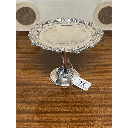 71 - ANTIQUE STERLING SILVER PEDESTAL CAKE STAND WITH WEIGHTED BASE 16CM WIDE 12CM TALL TOTAL WEIGHT 256 ... 