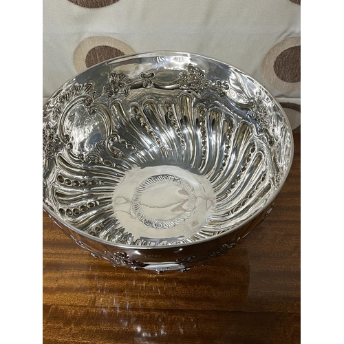 77 - STUNNING LARGE STERLING SILVER PUNCH BOWL 26CM DIAMETER 17CM TALL 892 GRAMS