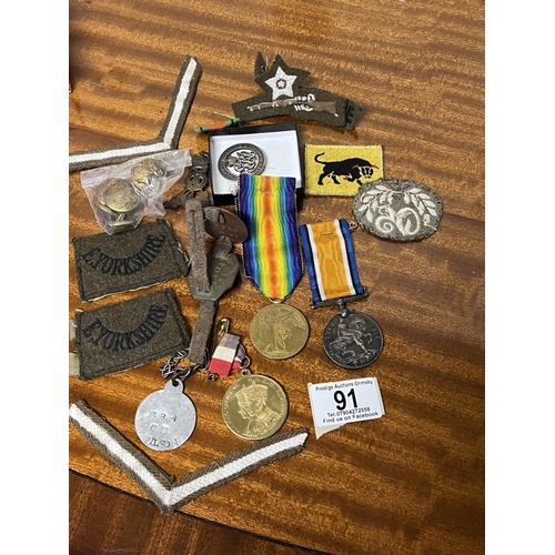 91 - PAIR OF WW1 MEDALS, WOUND BADGE, DOG TAGS AND ASSORTED EPHEMERA ALL NAMED TO THE SAME PERSON (WEST Y... 