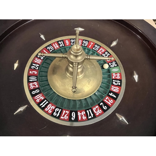 202 - VINTAGE QUALITY ROULETTE WHEEL BRASS FITTINGS SPINS WELL WITH BALL APPROX 48CM DIAMETER