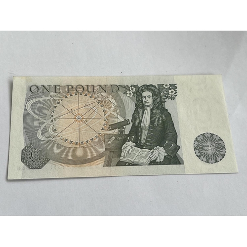 25 - MINT UNCIRCULATED 