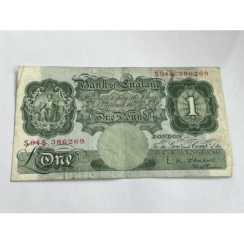 26 - RARE REPLACEMENT CODE £1 NOTE