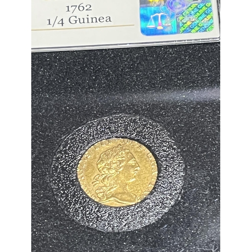 91 - THE FIRST & LAST QUARTER GOLD GUINEA GOLD PAIR 1718 & 1762 GOLD COINS IN PRESENTATION BOX OF COA