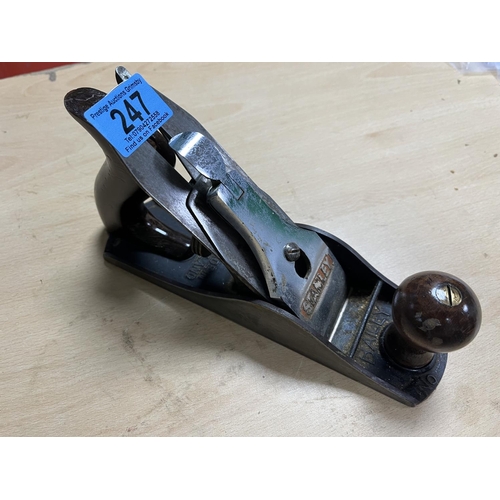 247 - STANLEY WOODWORKING PLANE NUMBER 4