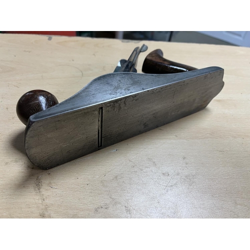 247 - STANLEY WOODWORKING PLANE NUMBER 4