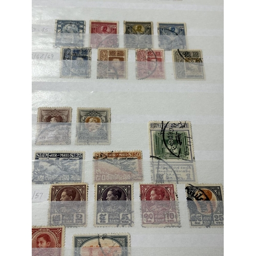 136 - 5 X STAMP ALBUMS SAN MARINO, SINGAPORE, SOUTH AFRICA, SWAZILAND, THAILAND