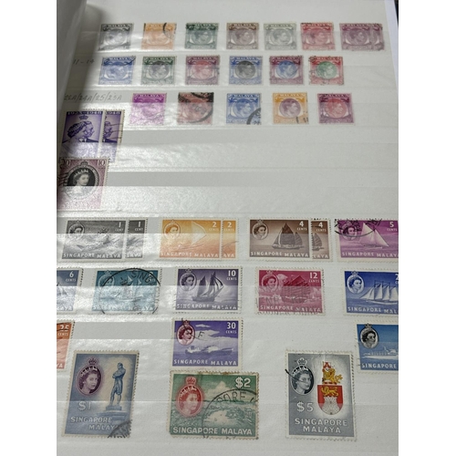 136 - 5 X STAMP ALBUMS SAN MARINO, SINGAPORE, SOUTH AFRICA, SWAZILAND, THAILAND