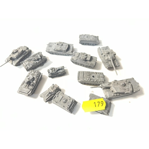 179 - COLLECTION OF MINIATURE META; MILITARY TANKS