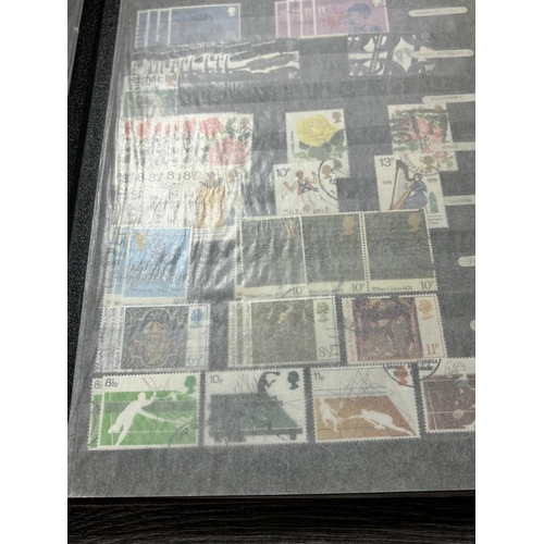 44 - GREAT BRITAIN STAMP ALBUM