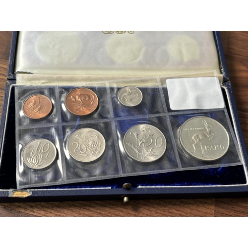 484 - 1965 SOUTH AFRICA MINT COIN SET