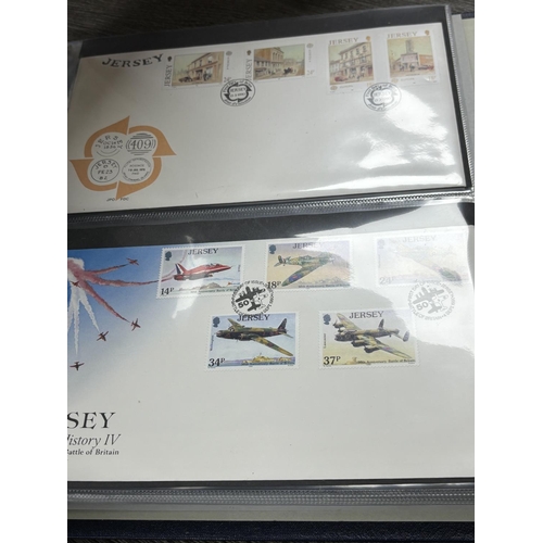 79 - ALBUM OF FIRST DAY COVERS  1987