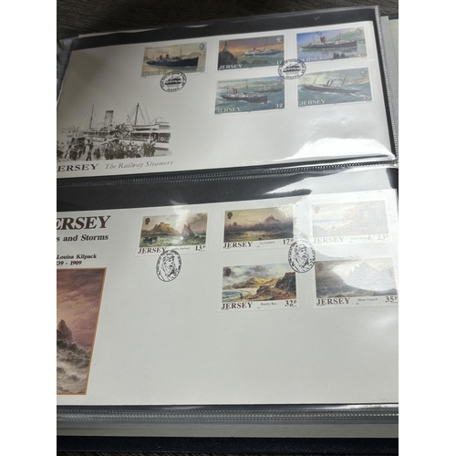 79 - ALBUM OF FIRST DAY COVERS  1987