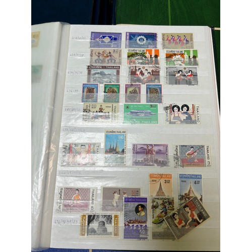 136 - 5 X STAMP ALBUMS SAN MARINO, SINGAPORE, SOUTH AFRICA, SWAZILAND, THAILAND