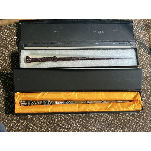 202 - 2 X HARRY POTTER WANDS