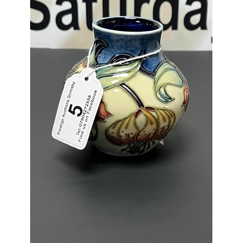 5 - DECORATIVE MOORCROFT POSY VASE APPROX 8.5CM TALL WITH BOX