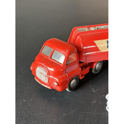 861 - CORGI BIG BEDFORD TRACTOR UNIT