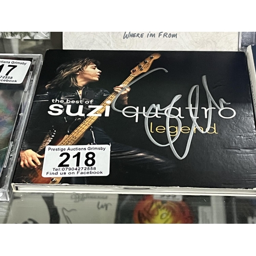 218 - SIGNED SUZIE QUATRO CD WHEN BIDDING ON THIS LOT PLEASE SEE THE PHOTOS FOR YOUR OWN REASSURANCE