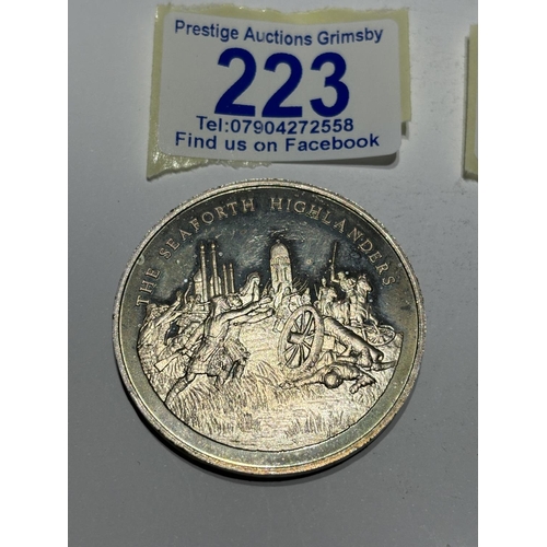 223 - STERLING SILVER MEDALLION SEAFORTH HIGHLANDER 45G