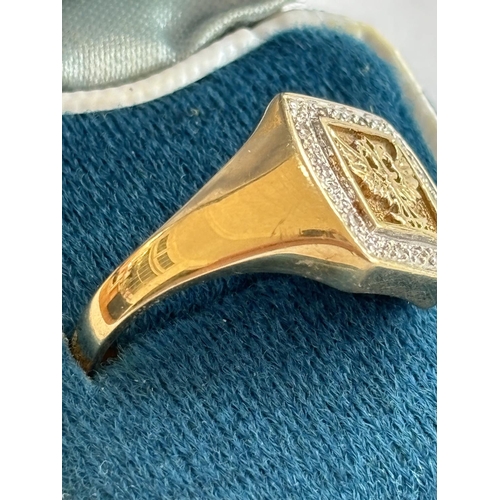 25 - 9CT GOLD DIAMOND RING SIZE V 5.48G