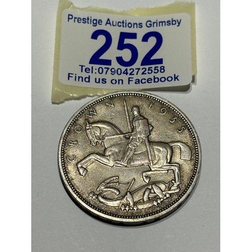 252 - SILVER ROCKING HORSE CROWN 1935