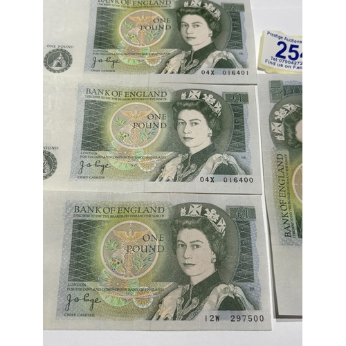 254 - 6 NICE CONDITION £1 NOTES SOME CONSECUTIVE NUMBERS